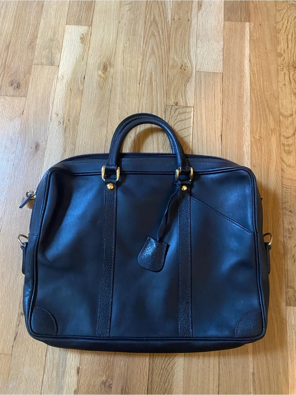 Vintage Mark Cross Italian Leather Classic Black Briefcase with lock and keys